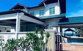 Che Beach House